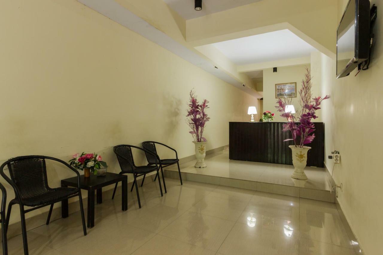 Reddoorz @ Malalayang 2 Manado Hotel Exterior photo